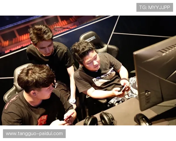 OMG战队最强辅助实战直播高能操作 OMG战队最强辅助实战直播高能操作